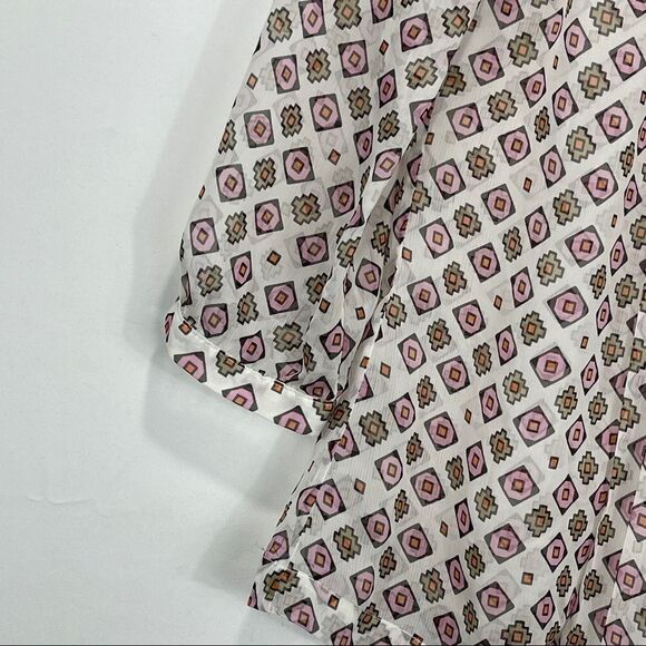 Fossil Pink & White Pleated Sheer Women's Blouse - Picture 2 of 9